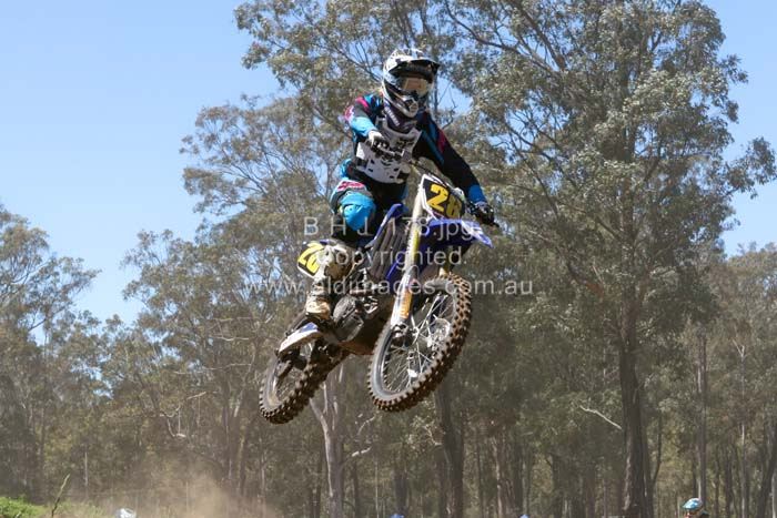 678x444 pixels (76K)